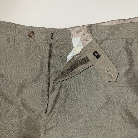 Lauren Ralph Lauren Men's Pants - Picture 3 of 11